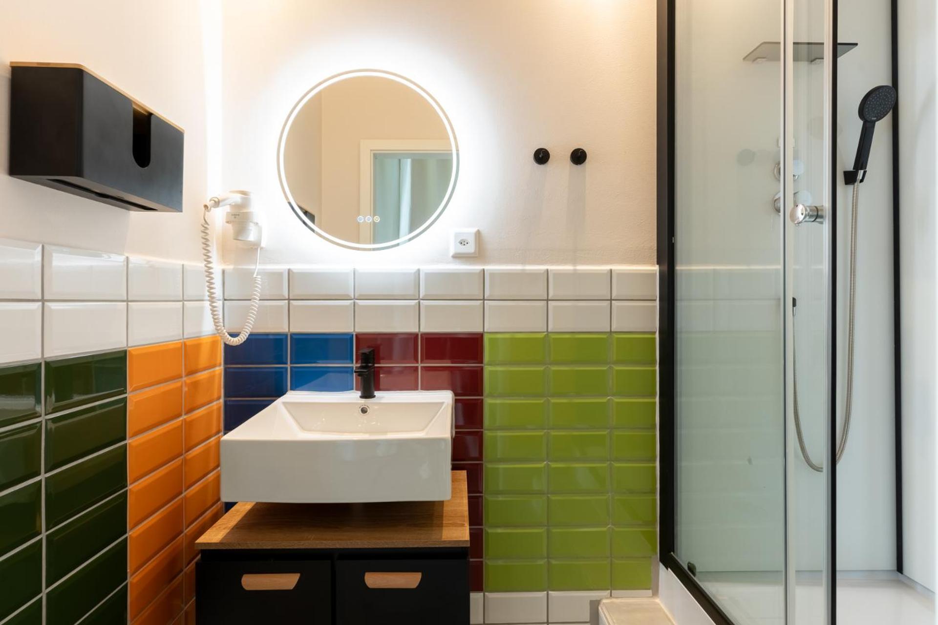 Mue Cubes - Capsule Hotel Bázel Kültér fotó